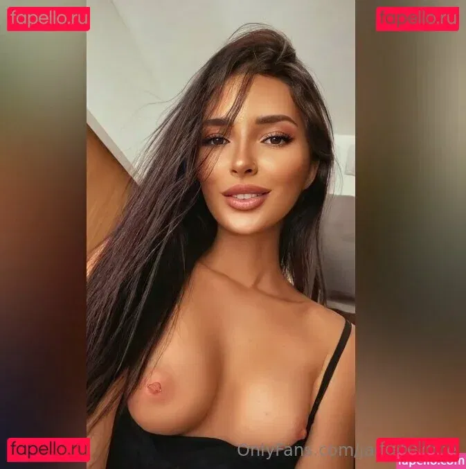 jadiebaddie / jadiethebaddie Onlyfans Photo Gallery 