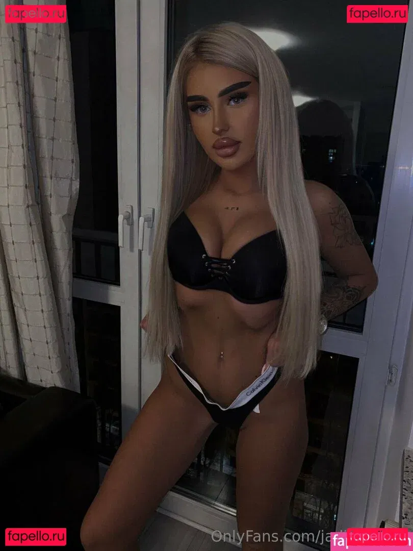 jadiebaddie / jadiethebaddie Onlyfans Photo Gallery 