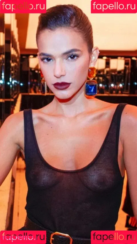 Bruna Marquezine / brumarquezine / brunamarquezine / https: Onlyfans Photo Gallery 