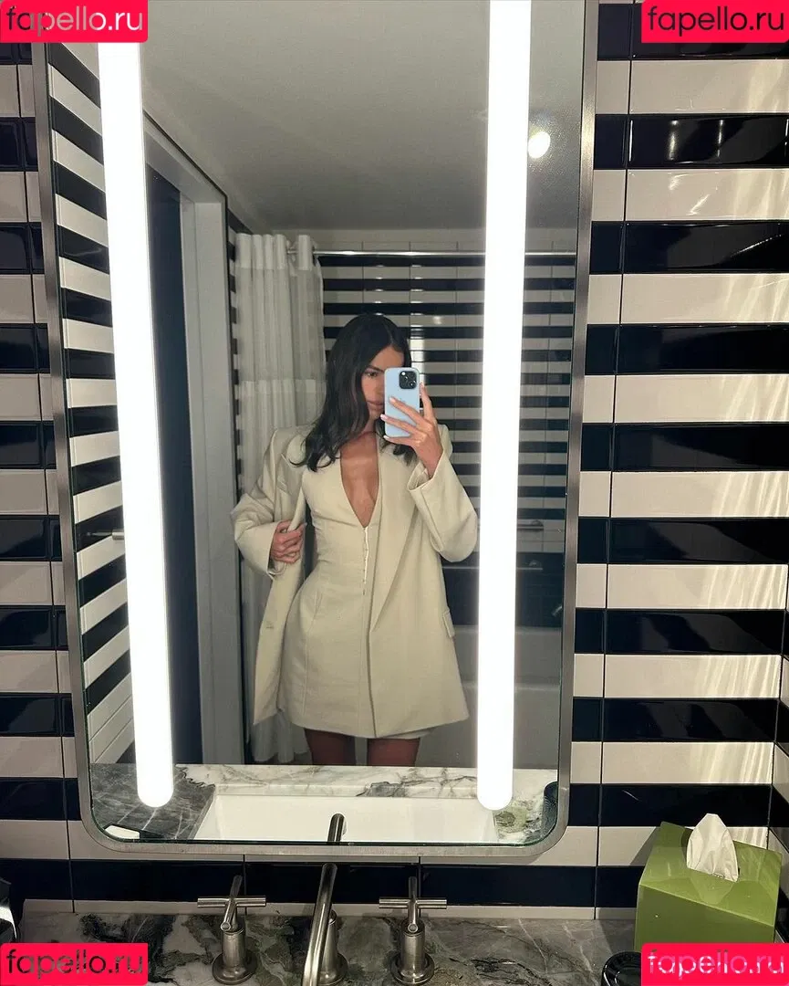 Bruna Marquezine / brumarquezine / brunamarquezine / https: Onlyfans Photo Gallery 