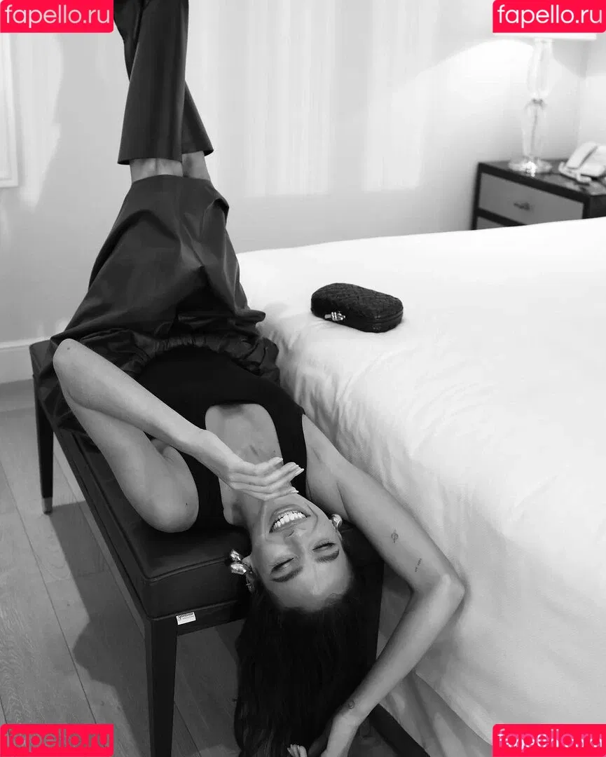 Bruna Marquezine / brumarquezine / brunamarquezine / https: Onlyfans Photo Gallery 