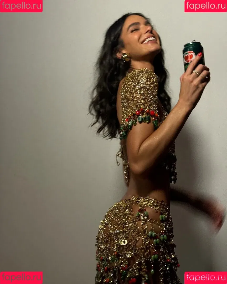 Bruna Marquezine / brumarquezine / brunamarquezine / https: Onlyfans Photo Gallery 