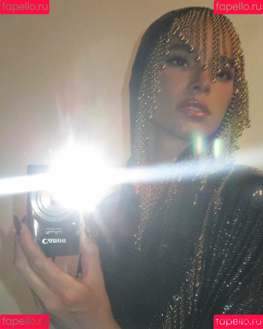 Bruna Marquezine / brumarquezine / brunamarquezine / https: Onlyfans Photo Gallery 