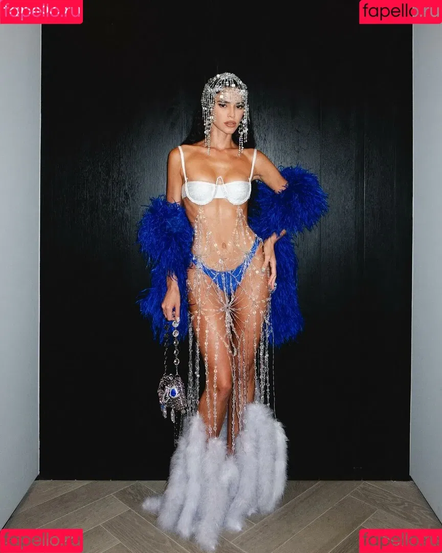 Bruna Marquezine / brumarquezine / brunamarquezine / https: Onlyfans Photo Gallery 