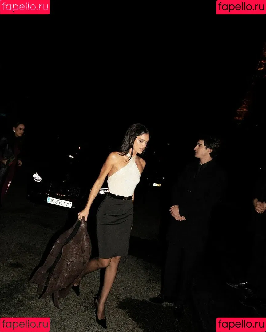 Bruna Marquezine / brumarquezine / brunamarquezine / https: Onlyfans Photo Gallery 