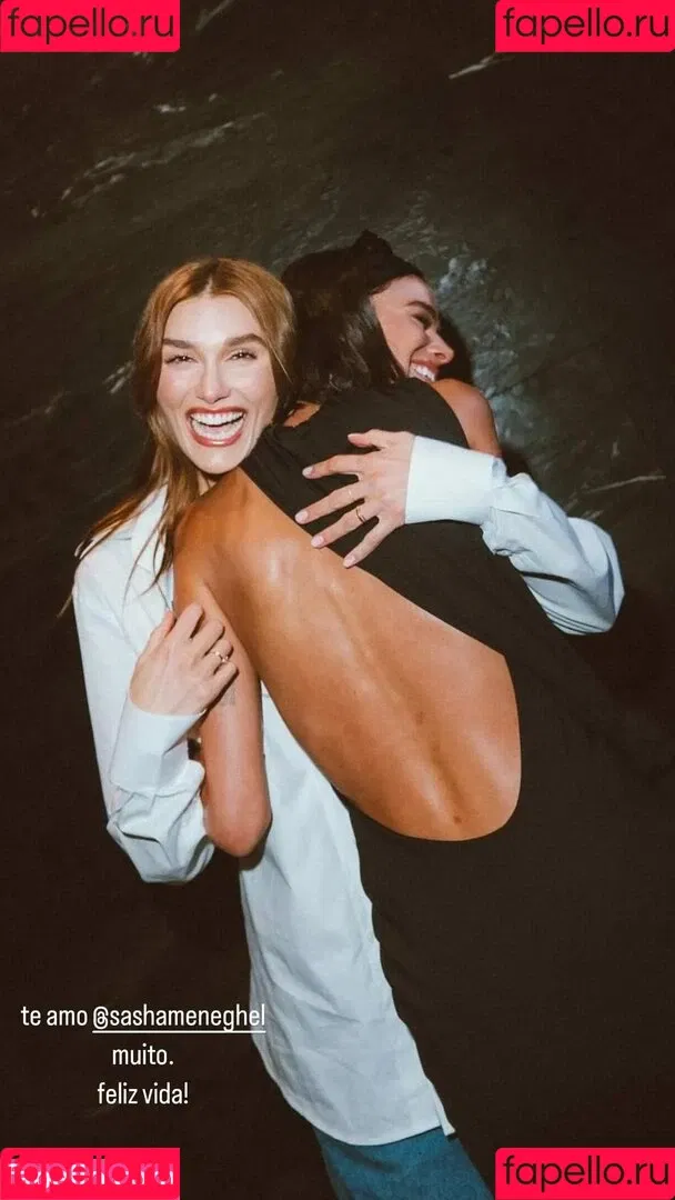 Bruna Marquezine / brumarquezine / brunamarquezine / https: Onlyfans Photo Gallery 