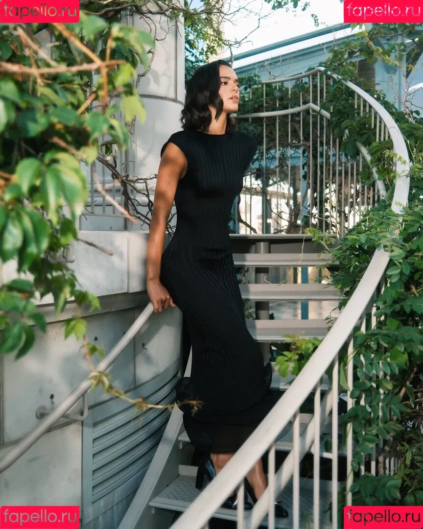 Bruna Marquezine / brumarquezine / brunamarquezine / https: Onlyfans Photo Gallery 