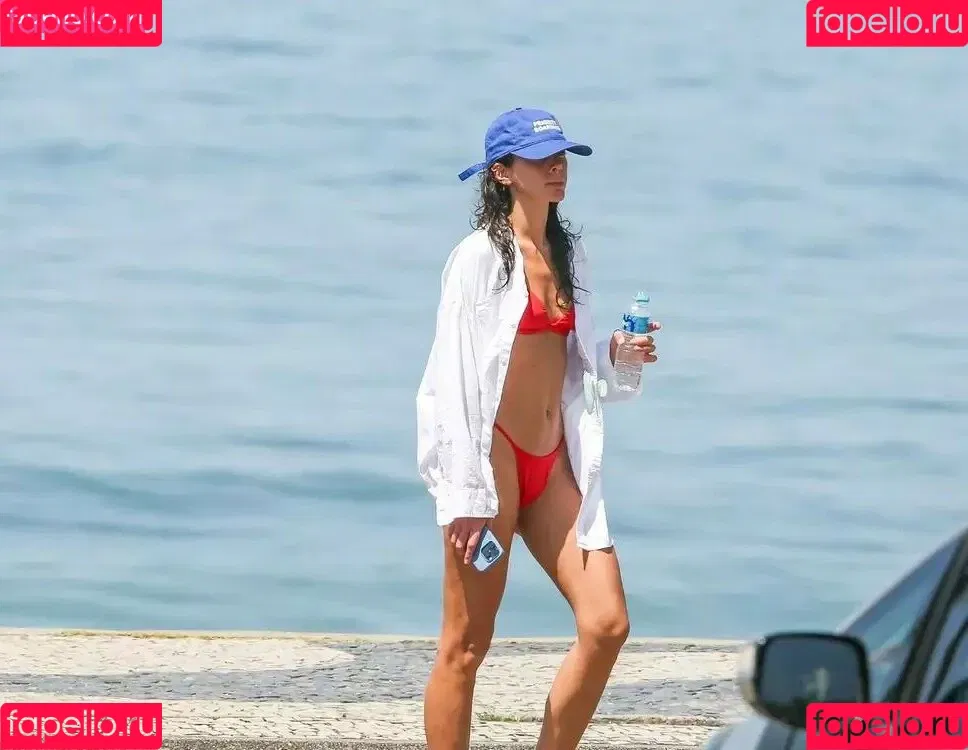 Bruna Marquezine / brumarquezine / brunamarquezine / https: Onlyfans Photo Gallery 