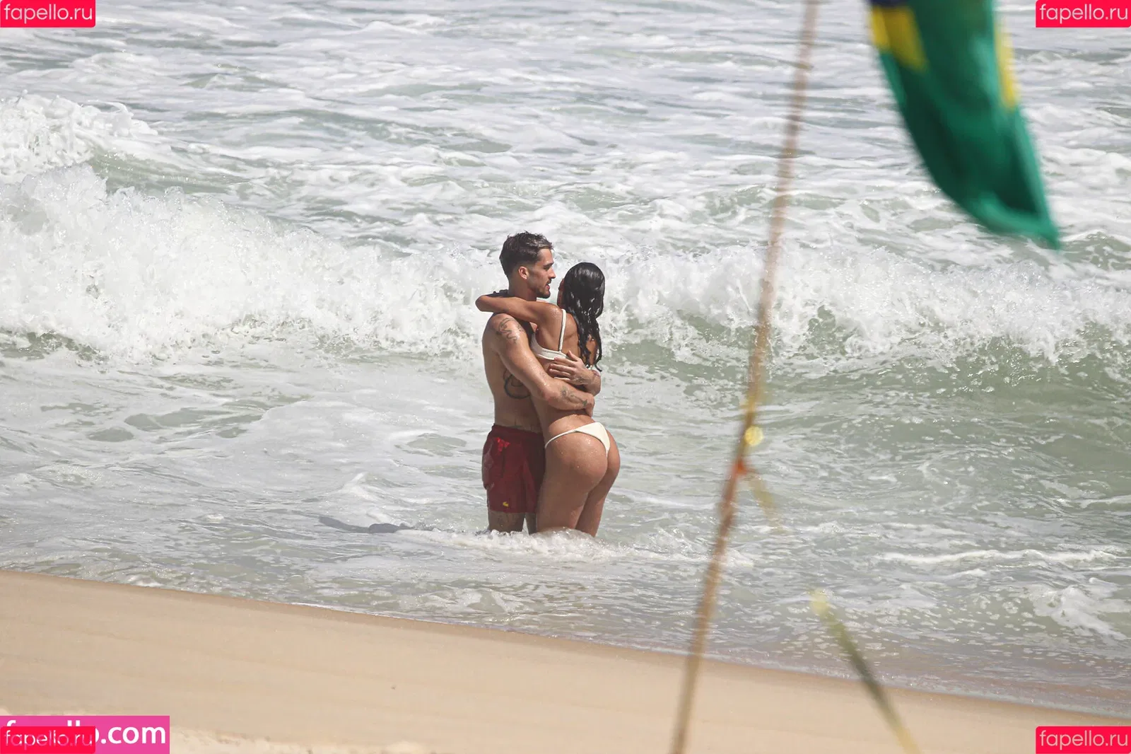 Bruna Marquezine / brumarquezine / brunamarquezine / https: Onlyfans Photo Gallery 