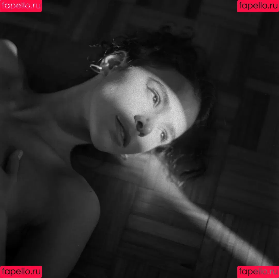 Bruna Marquezine / brumarquezine / brunamarquezine / https: Onlyfans Photo Gallery 