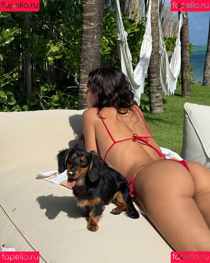 Bruna Marquezine / brumarquezine / brunamarquezine / https: Onlyfans Photo Gallery 