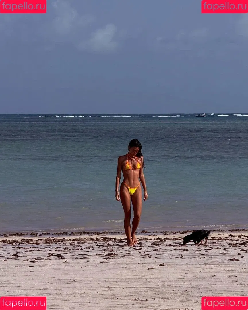 Bruna Marquezine / brumarquezine / brunamarquezine / https: Onlyfans Photo Gallery 