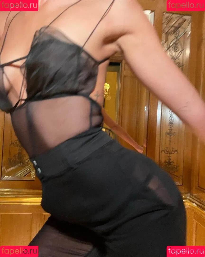 Bruna Marquezine / brumarquezine / brunamarquezine / https: Onlyfans Photo Gallery 