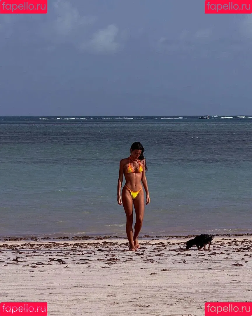 Bruna Marquezine / brumarquezine / brunamarquezine / https: Onlyfans Photo Gallery 