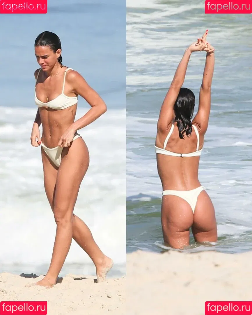 Bruna Marquezine / brumarquezine / brunamarquezine / https: Onlyfans Photo Gallery 
