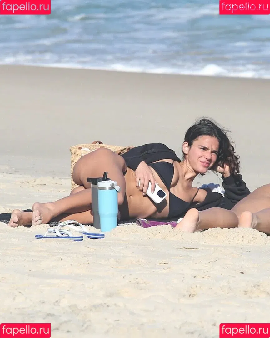 Bruna Marquezine / brumarquezine / brunamarquezine / https: Onlyfans Photo Gallery 
