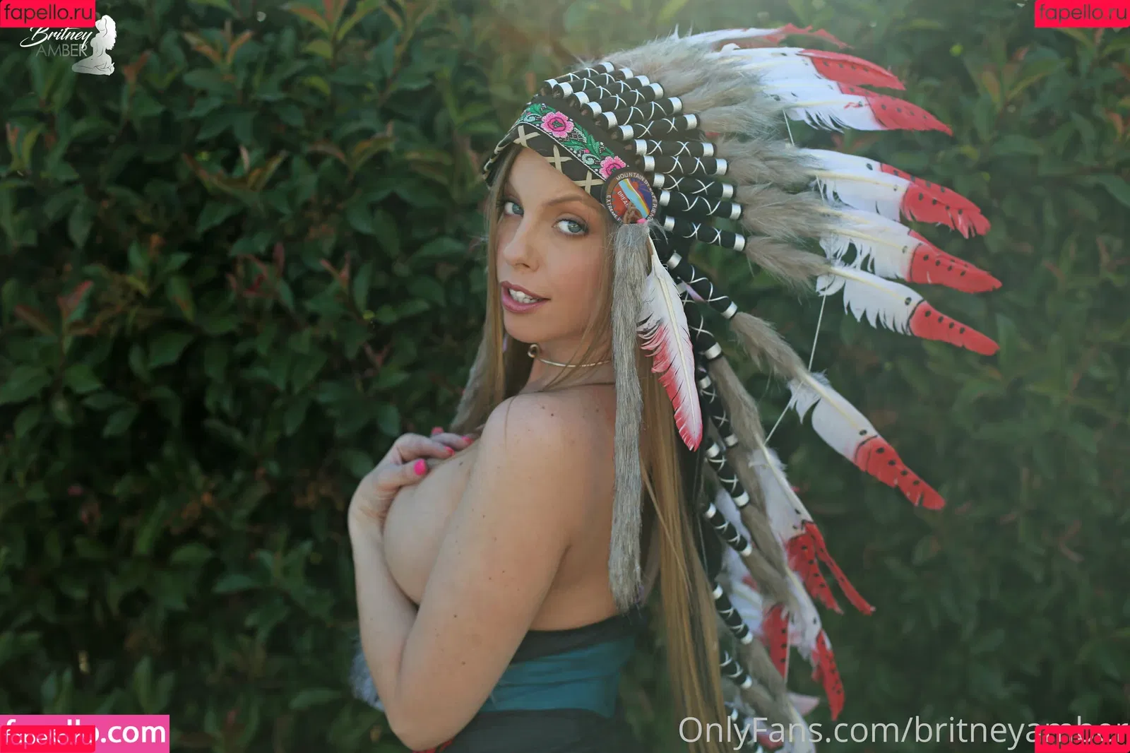 britneyamber / theonlybritneyamber Onlyfans Photo Gallery 