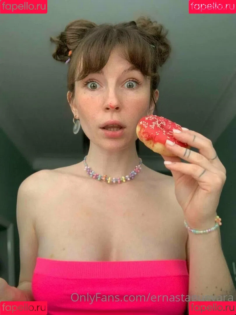Ernesta Guevara / ernastaguevara / ernestaguevara / ernestamathilda Onlyfans Photo Gallery 