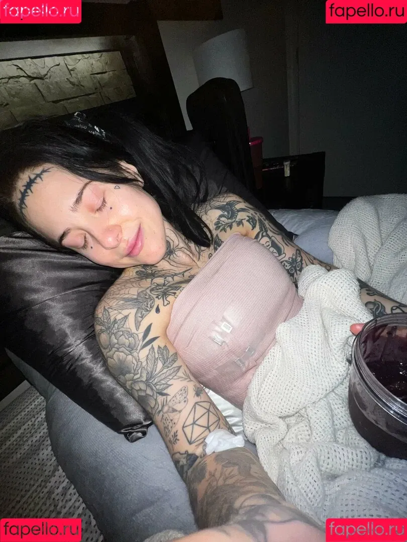 Olive Garden / awlivv / awlivv_ Onlyfans Photo Gallery 
