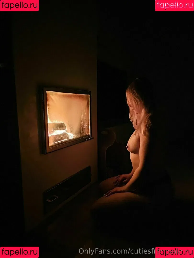 momssecrets / momsssecrets Onlyfans Photo Gallery 