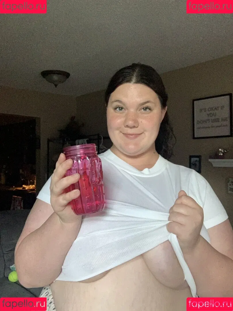 MackieXO_ / mackiexo / redneck_bratz_ Onlyfans Photo Gallery 