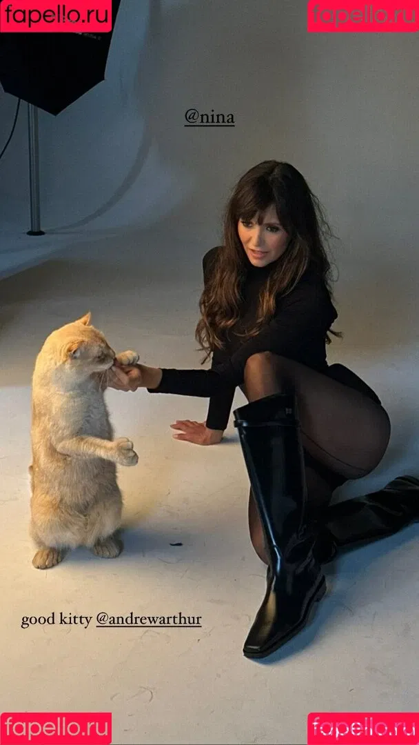 Nina Dobrev / nina Onlyfans Photo Gallery 