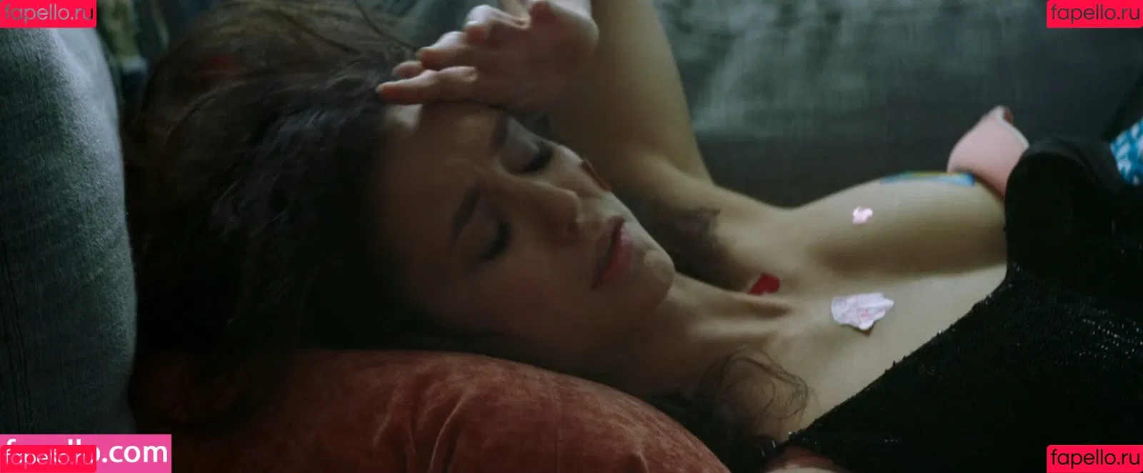 Nina Dobrev / nina Onlyfans Photo Gallery 