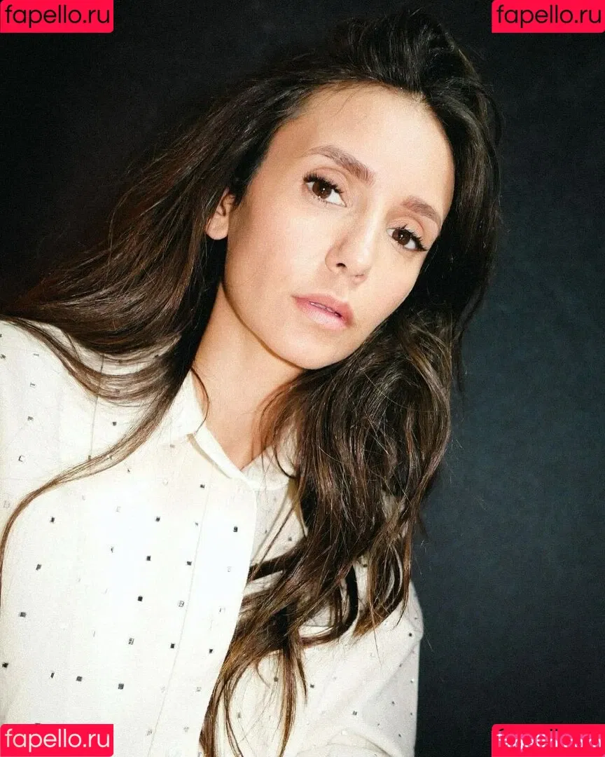 Nina Dobrev / nina Onlyfans Photo Gallery 