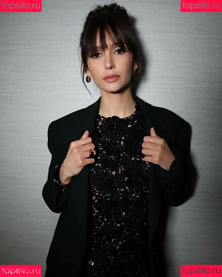 Nina Dobrev / nina Onlyfans Photo Gallery 