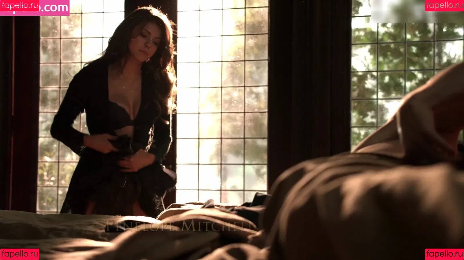 Nina Dobrev / nina Onlyfans Photo Gallery 