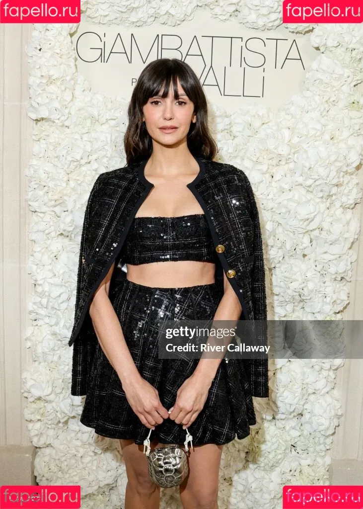 Nina Dobrev / nina Onlyfans Photo Gallery 