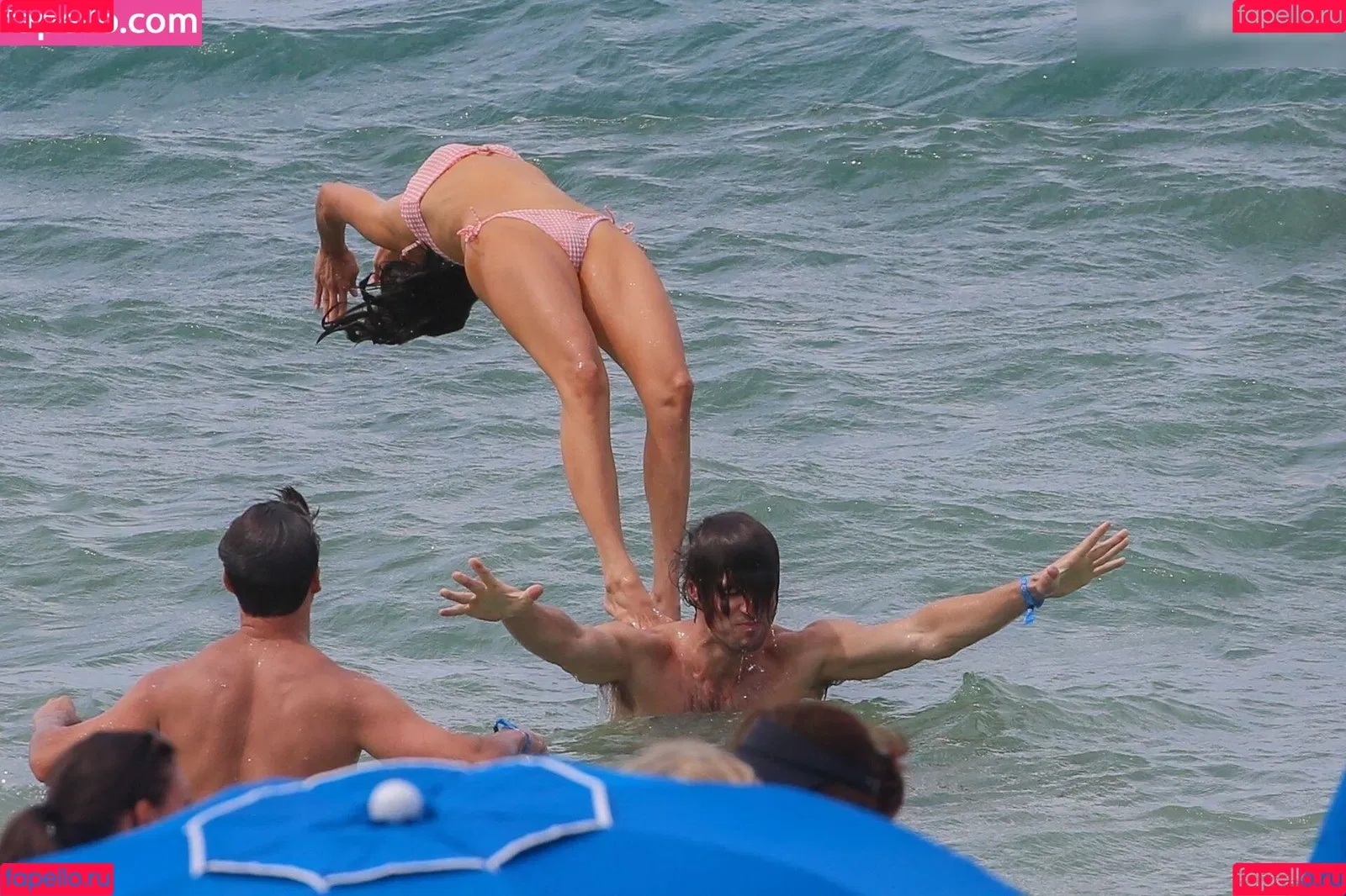 Nina Dobrev / nina Onlyfans Photo Gallery 