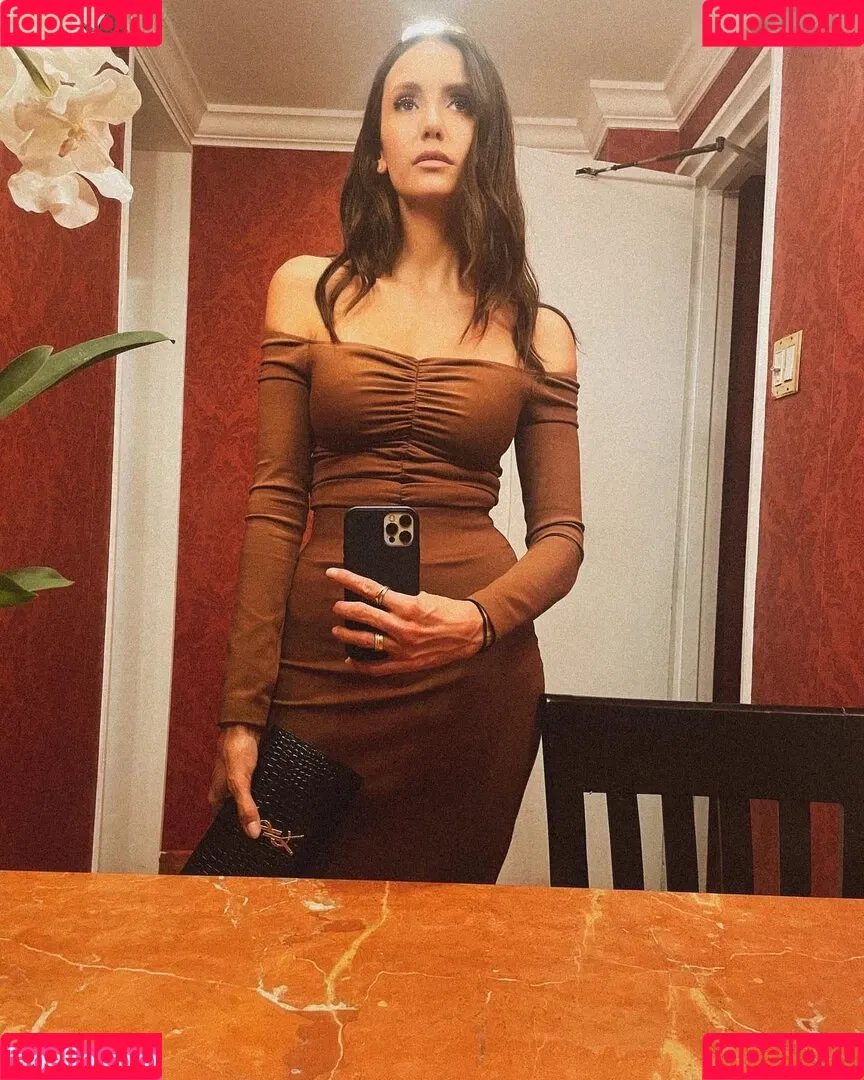 Nina Dobrev / nina Onlyfans Photo Gallery 