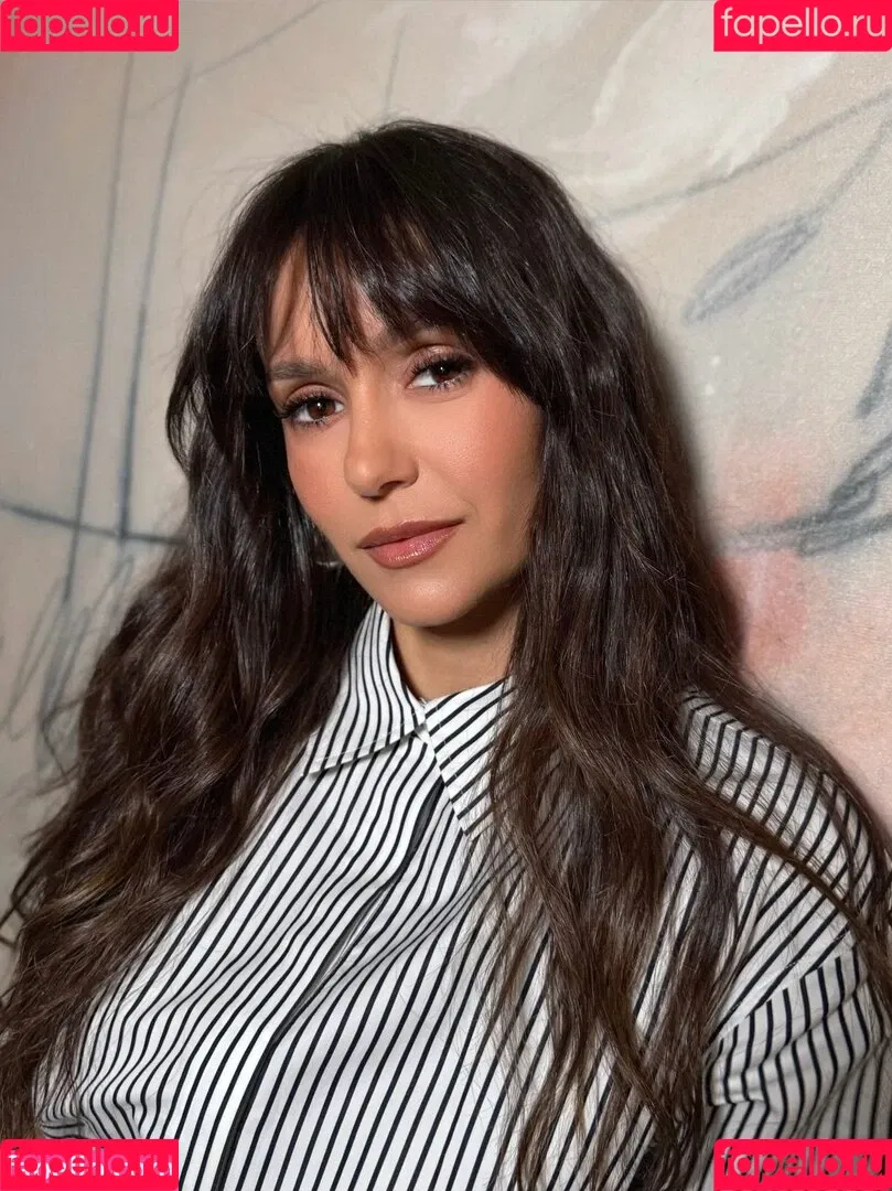 Nina Dobrev / nina Onlyfans Photo Gallery 