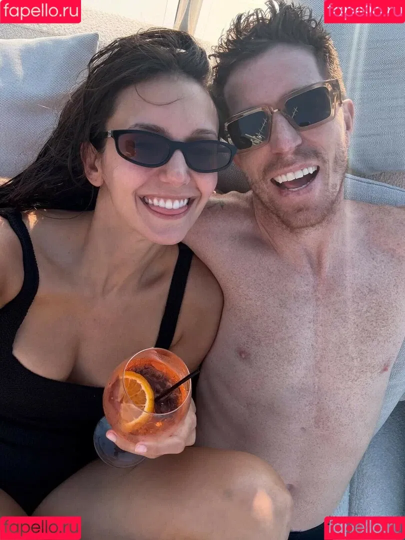 Nina Dobrev / nina Onlyfans Photo Gallery 