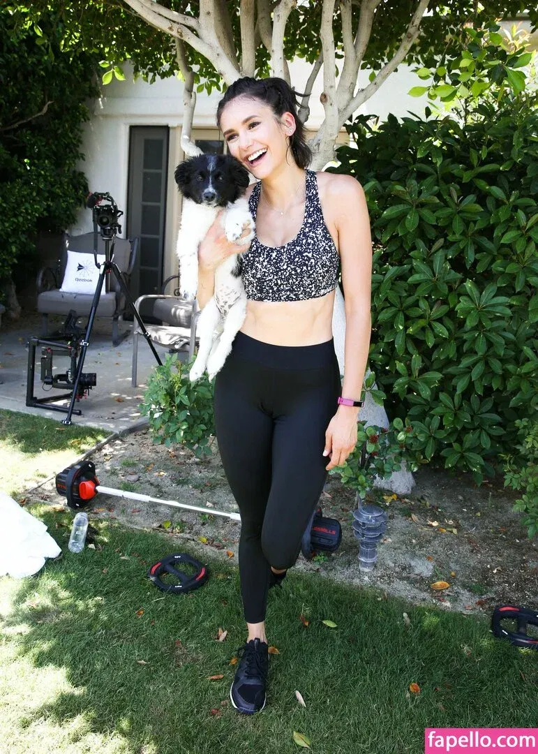 Nina Dobrev / nina Onlyfans Photo Gallery 