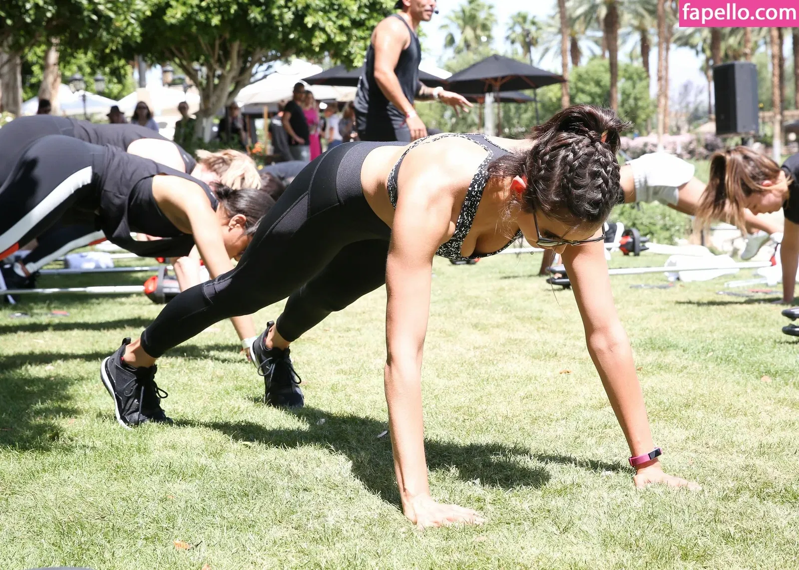 Nina Dobrev / nina Onlyfans Photo Gallery 