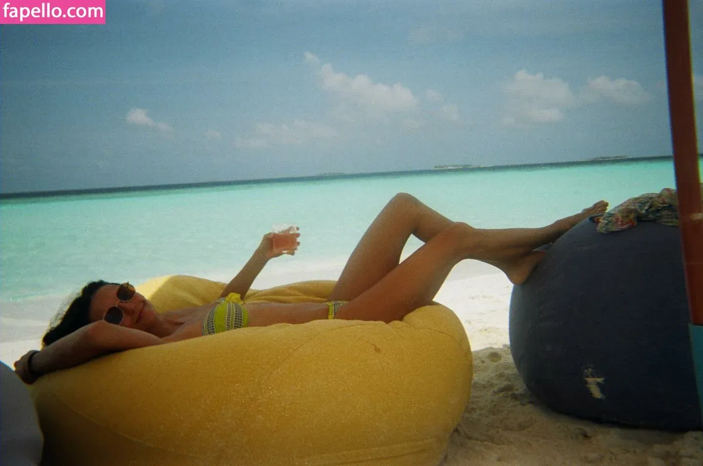 Nina Dobrev / nina Onlyfans Photo Gallery 