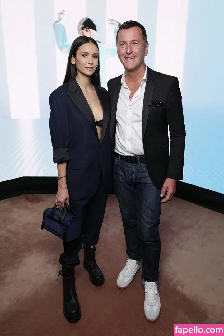 Nina Dobrev / nina Onlyfans Photo Gallery 