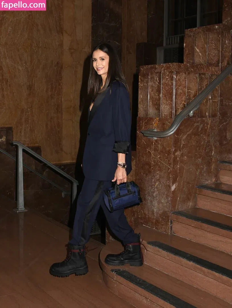 Nina Dobrev / nina Onlyfans Photo Gallery 