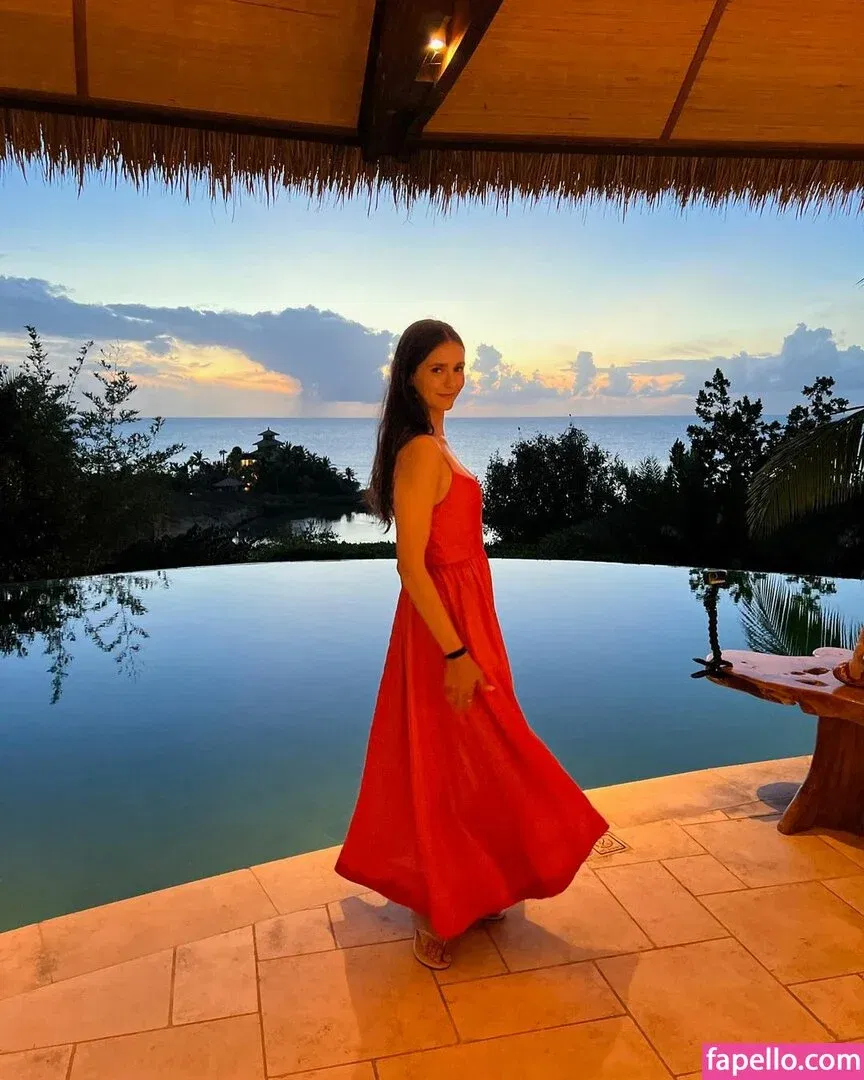 Nina Dobrev / nina Onlyfans Photo Gallery 