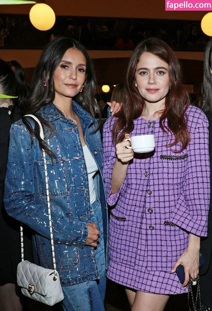 Nina Dobrev / nina Onlyfans Photo Gallery 