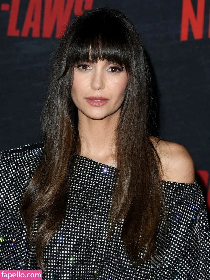 Nina Dobrev / nina Onlyfans Photo Gallery 