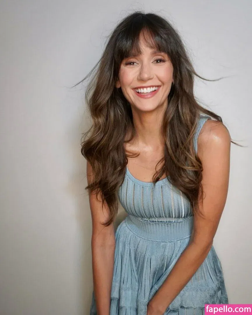 Nina Dobrev / nina Onlyfans Photo Gallery 