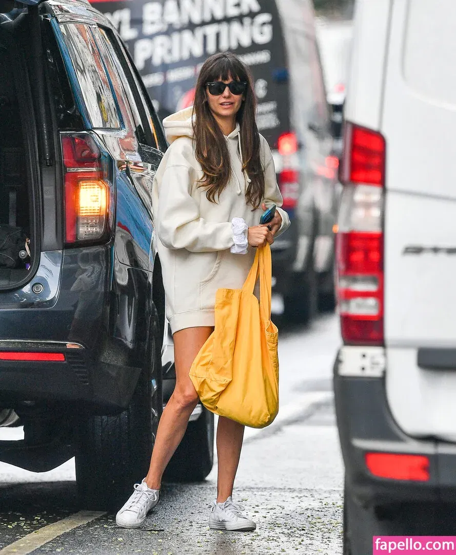 Nina Dobrev / nina Onlyfans Photo Gallery 