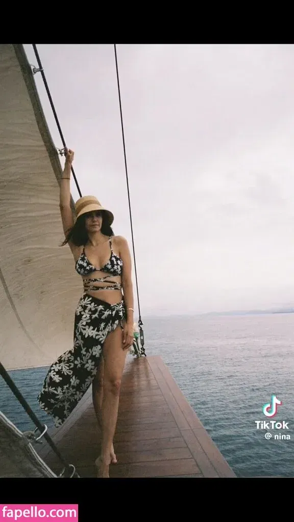 Nina Dobrev / nina Onlyfans Photo Gallery 