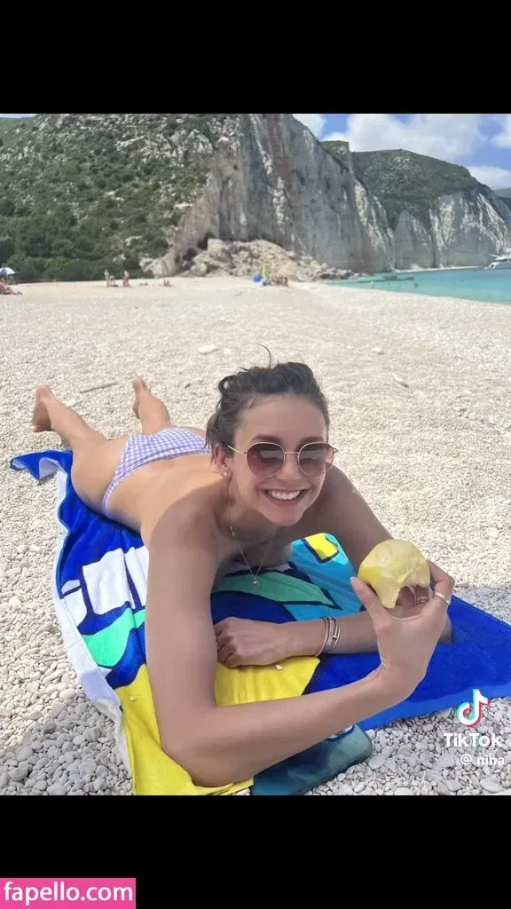 Nina Dobrev / nina Onlyfans Photo Gallery 