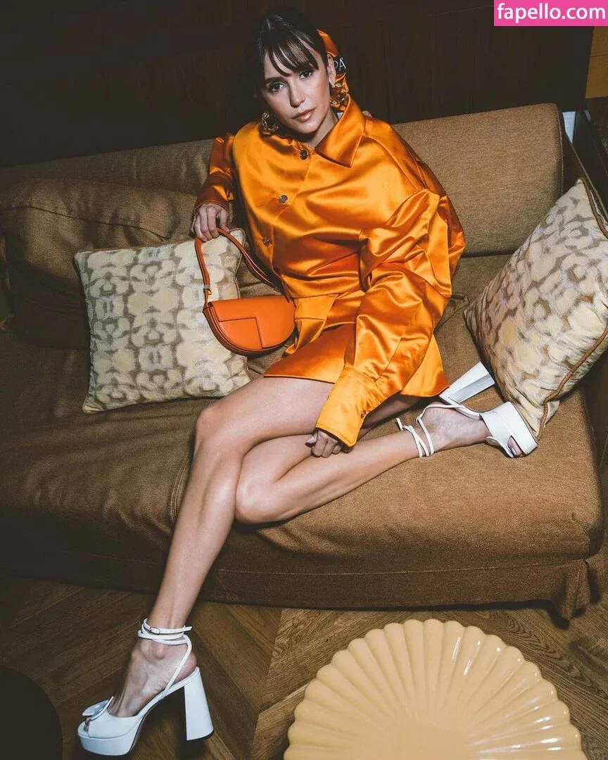 Nina Dobrev / nina Onlyfans Photo Gallery 