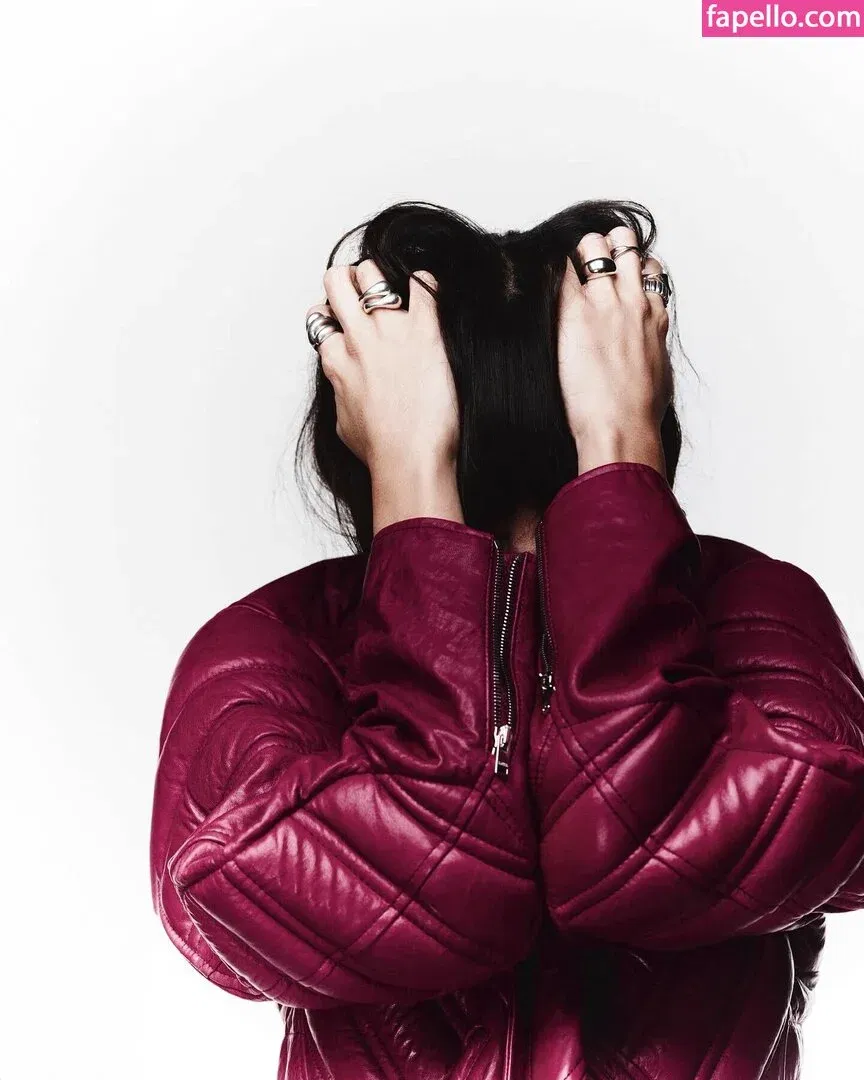 Nina Dobrev / nina Onlyfans Photo Gallery 