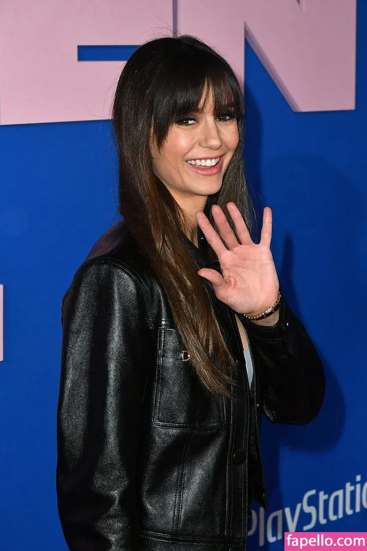 Nina Dobrev / nina Onlyfans Photo Gallery 